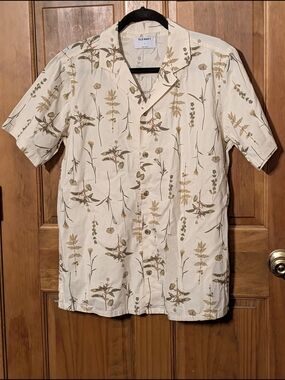 Old Navy Men's Short-Sleeve Botanical Print Shirt - Cream & Green